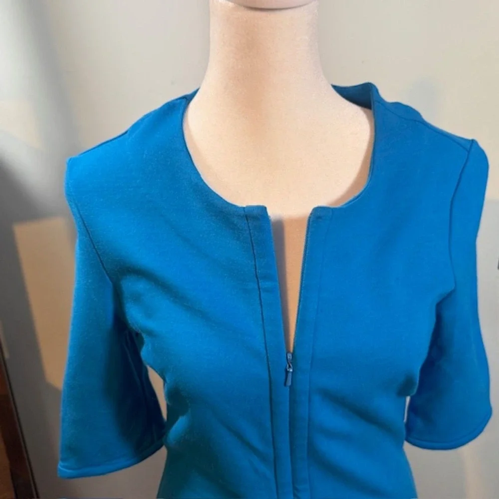 Diane von Furstenberg DVF Blue Zip Dress Size 6 Convertible Front Zip Minimilist